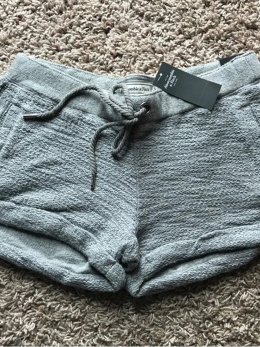 NWT Abercrombie & Fitch Soft Gray Shorts Xs - Picture 3 of 4